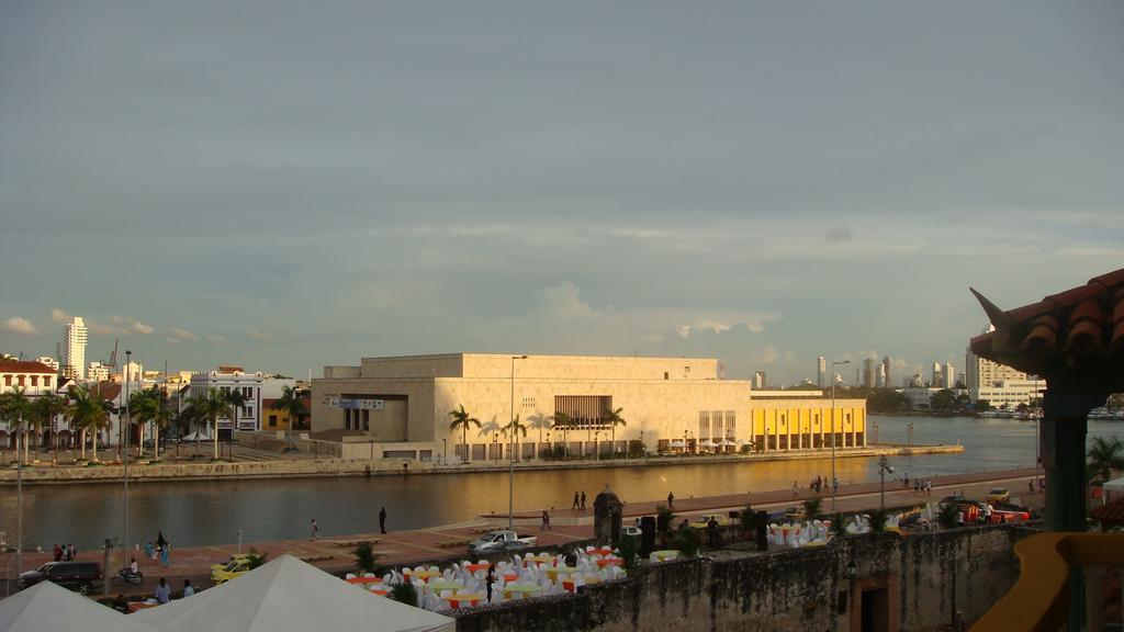 Hotel Torre Del Reloj Cartagena Eksteriør billede